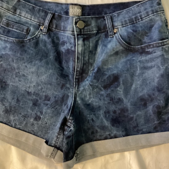 DENIM TIE DYE SHORTS  ( Size: 10) NWOT  ( Color: Dark  Blue/ Tie Dye) - Picture 2 of 6